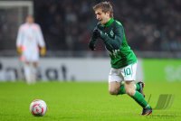 Fussball: 1. Bundesliga Saison 2010/2011: Werder Bremen, MARIN Einzelaktion