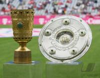 Fussball 1.Bundesliga JUBEL  FC Bayern Muenchen