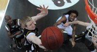 Basketball 1. Bundesliga 2011/2012:  Walter Tigers Tuebingen - BG Goettingen