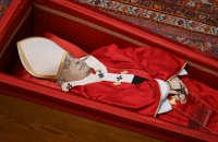 Vatikan / Rom: Trauer nach dem Tod von Papst Franziskus I.