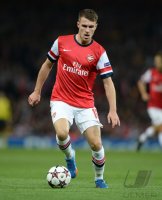 FUSSBALL  CHL  Saison 2013/2014: Arsenal London - SSC Neapel