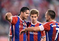 FUSSBALL 1. Bundesliga 14/15 Testspiel: JUBEL Claudio Pizarro (FC Bayern Muenchen)