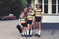 Fussball 1. Bundesliga Saison 1971/1972: Beckenbauer mit seinen Soehnen.