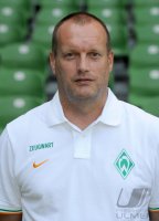 Fussball 1. Bundesliga, Saison 2012/2013: Uwe Behrens (Zeugwart)