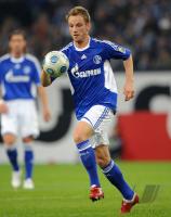 FUSSBALL, 1. BUNDESLIGA, 10. Spieltag: Schalke 04, RAKITIC Einzelaktion