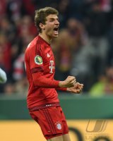 Fussball DFB Pokal Halbfinale 15/16: FC Bayern Muenchen - SV Werder Bremen