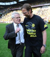 Fussball 1. Bundesliga Saison 2010/2011: Dortmund - Nuernberg