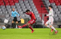 Fussball 1. Bundesliga Saison 21/22: FC Bayern Muenchen - 1. FSV Mainz 05