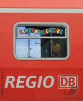 Kinderspielecke im Neigetechnik Zug der Baureihe 611