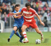 Fussball 1. BL Bayern-Bochum; Zweikampf