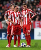 Fussball Champions League: (v. li.) FCB Enttaeuschung mit Bastian Schweinsteiger, Franck Ribery, Toni Kroos