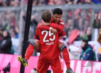 Fussball 1. Bundesliga Saison 18/19: FC Bayern Muenchen - VfL Wolfsburg