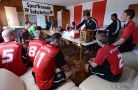 Fussball Beziksliga  2011/2012; Reportage beim SF Salzstetten, auf dem Weg zur Meisterschaft
