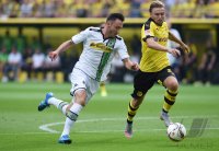 Fussball 1. Bundesliga Saison 15/16: Borussia Dortmund - Borussia Moenchengladbach