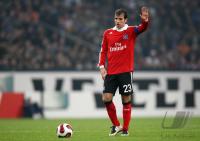 Fussball 1. Bundesliga: HSV, VAN DER VAART Einzelaktion