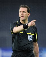 Fussball International Testspiel: Schiri Thomas Einwaller (AUT)