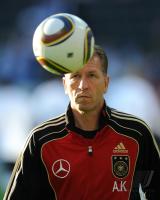 FUSSBALL INTERNATIONAL: Torwarttrainer Andreas Koepke (Deutschland)