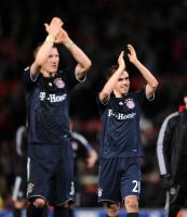 FUSSBALL  International CHL 09/10 :  Philipp Lahm, Bastian Schweinsteiger (v. li., FCB)