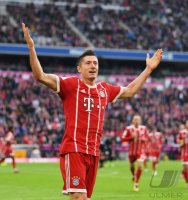 Fussball 1. Bundesliga Saison 17/18: FC Bayern Muenchen - 1. FSV Mainz 05