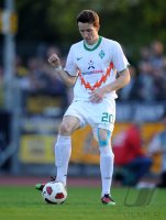 Fussball: 3. Liga,  Saison 2010/2011: SV Werder Bremen II, RONNEBURG am Ball