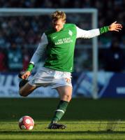 FUSSBALL, 1. BUNDESLIGA, 25. Spieltag: Bremen, MERTESACKER Einzelaktion