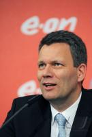 Wirtschaft /  Fussball 1.Bundesliga 08/09 Eon Vorstandsvorsitzender Prof. Dr. Maubach