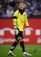 FUSSBALL, 1. BUNDESLIGA, 13. Spieltag: Hannover, FROMLOWITZ