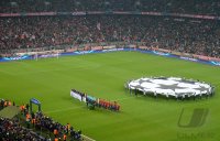 FUSSBALL INTERNATIONAL CHL ACHTELFINALE 12/13: FC Bayern Muenchen - FC Arsenal London