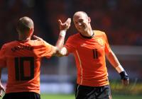 FUSSBALL INTERNATIONAL: Wesley SNEIJDER, Arjen ROBBEN (v. li., Holland)