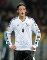 FUSSBALL INTERNATIONALES TESTSPIEL:  Ukraine - Deutschland, OEZIL