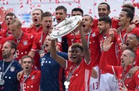 Fussball 1. Bundesliga Saison 15/16: Der FC Bayern feiert seine 26. Deutsche Meisterschaft