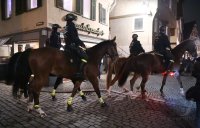 Grosses Polizeiaufgebot bei einer Demo in der Tuebinger Altstadt