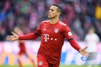 Fussball 1. Bundesliga Saison 18/19: FC Bayern Muenchen - VfB Stuttgart
