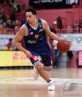 Basketball 1. Bundesliga 14/15 Hauptrunde:  Walter Tigers Tuebingen - Eisbaeren Bremerhaven