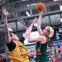 Basketball 2. Bundesliga 24/25: Tigers Tuebingen - VET-CONCEPT Gladiators Trier