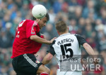 Fussball 1. Bundesliga: Gladbach - Leverkusen, Zweikampf