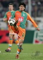 Fussball 1. Bundesliga: Bremen, VALDEZ Einzelaktion am Ball