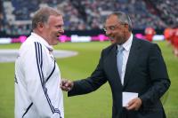 Fussball 1. Bundesliga: T Home Cup , FC Schalke 04 - FC Bayern Muenchen