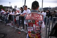 Fussball DFB Pokal Finale 24/25: Arminia Bielefeld - VfB Stuttgart, Public Viewing auf dem Schlossplatz