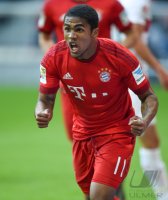 Fussball 1. Bundesliga Saison 15/16: FC Bayern Muenchen - VfB Stuttgart