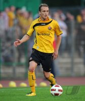 Fussball: 3. Liga,  Saison 2010/2011: SV Werder Bremen II - Dresden