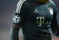 Fussball CHL&Atilde; Saison 12/13:  Das FCB Trikot mit dem CL Logo und der Telekom Werbung