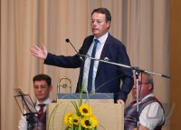 Doppel-Jubilaeum 200 Jahre Schlosskauf / 250 Jahre Kirchweihe St.-Martinus-Kirche in Hirrlingen (Kreis Tuebingen)