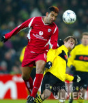 Fussball 1. Bundesliga: Dortmund - Kaiserslautern, Zweikampf
