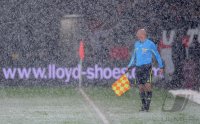 Fussball: Europa League, Saison 2010/2011: Schneefall  BAYARENA