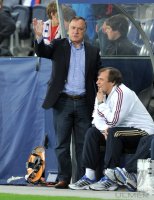 Fussball International Testspiel: Trainer Dick Advoccat (Russland)