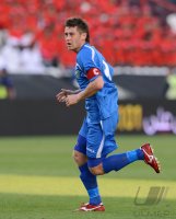 FUSSBALL INTERNATIONAL: Server DJEPAROV (Usbekistan)