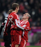 Fussball 1. Bundesliga : (v. li) Bayern JUBEL mit Thomas Mueller, Franck Ribery