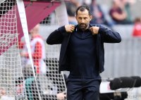 Fussball 1. Bundesliga Saison 21/22: FC Bayern Muenchen -  1. FC Koeln