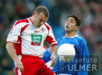 Fussball 1. Bundesliga: Bochum - Koeln, Zweikampf